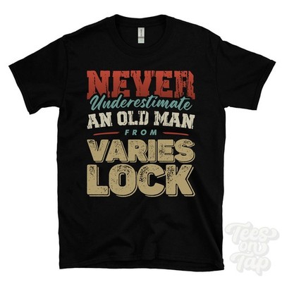 T-SHIRT UNTERSCHÄTZE NIE EINEN ALTEN MANN AUS VERSCHIEDENEN SCHLOSS Weihnachtsgeschenk Stoppfeife