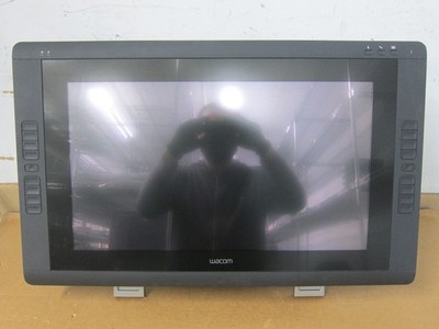 WACOM DTH-2200/K 21.5'' Cintiq 22HD Interactive Display w/Stand & Adapter-Grade B