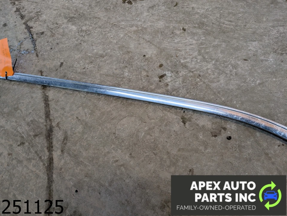 *NO SHIPPING* OEM 1979 Chevrolet El Camino 3.9L Right RH BED RAIL Trim Molding Foto 3 de 4