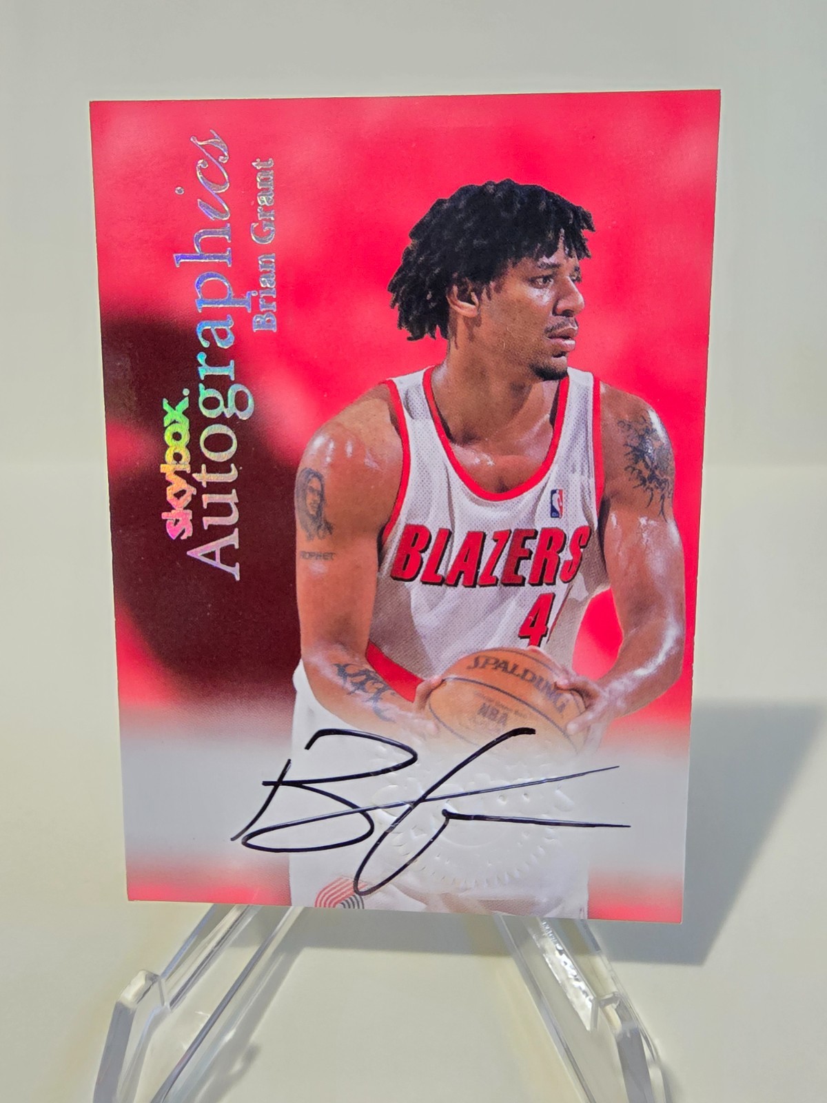 1999 Skybox BRIAN GRANT *AUTOGRAPHICS AUTO* on card TrailBlazers