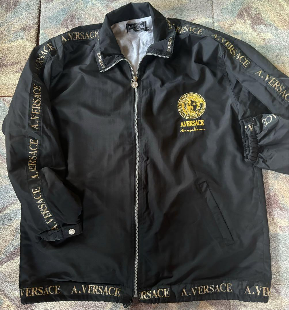 VERSACE ブラック ナイロンジャケット VERSACE nylon jacket, black, size M, logo, front zip, Medusa