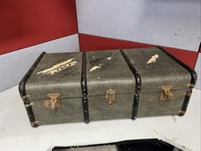 VINTAGE TRAVEL STEAMER TRUNK ART COFFEE TABLE RETRO CAFE PROP