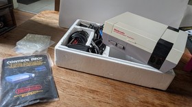 CONSOLE NINTENDO NES CONTROL DECK MARIO BROS EN BOITE