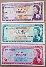 Lot of 3 Notes from East Caribbean - QEII - #3