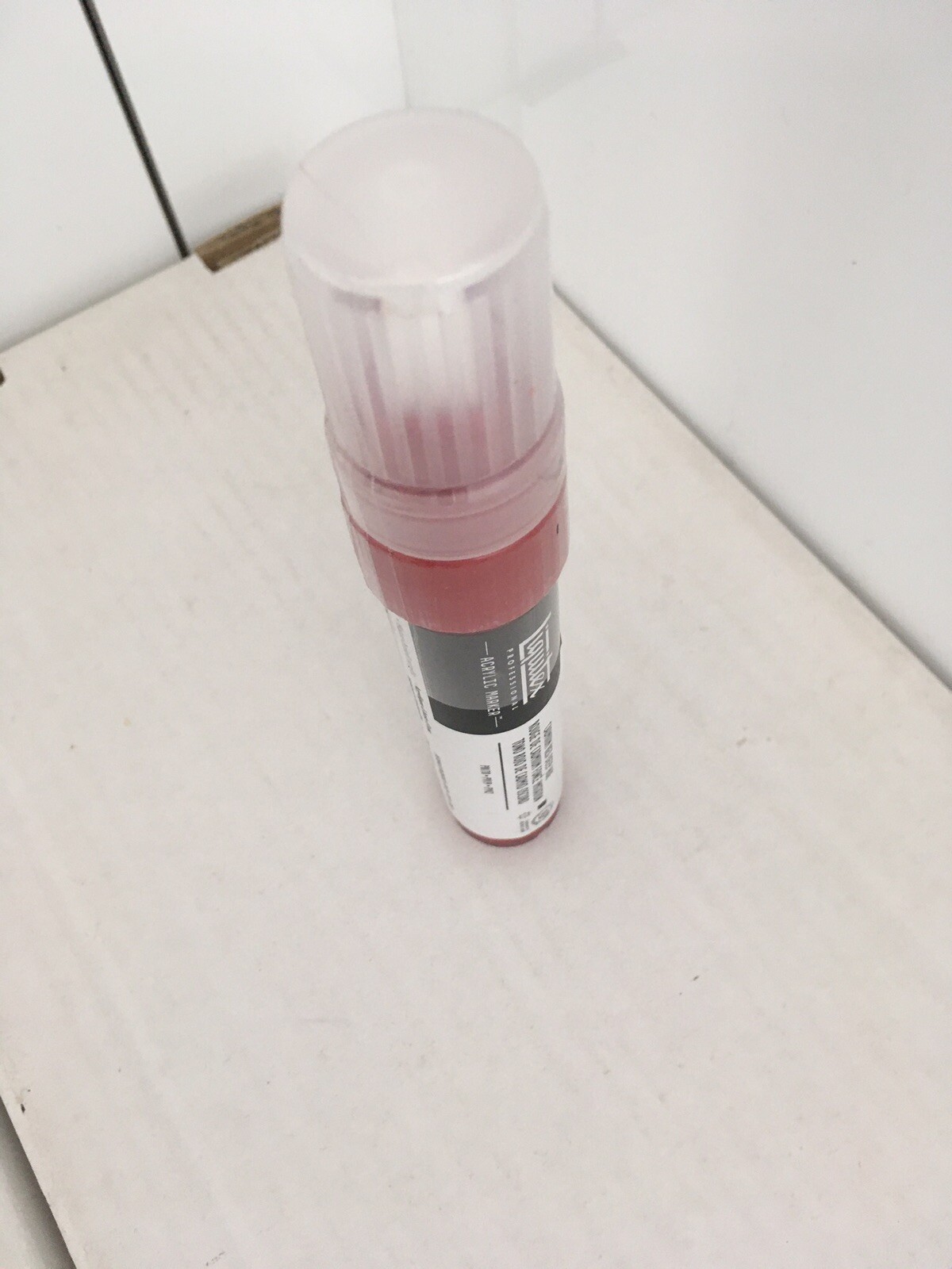 Liquitex Professional Acrylic 8-15mm Marker. Cadmium Red Deep Hue. New & Sealed
