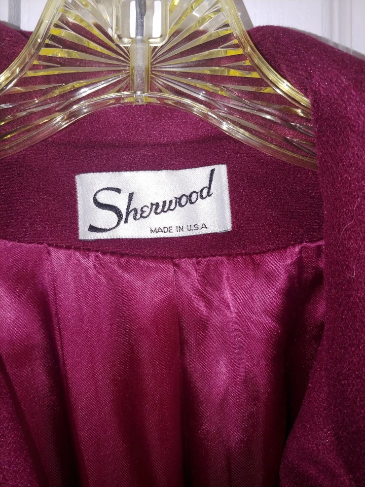 Hermoso abrigo de coche vintage Sherwood borgoña. Talla 8 Foto 3 de 4