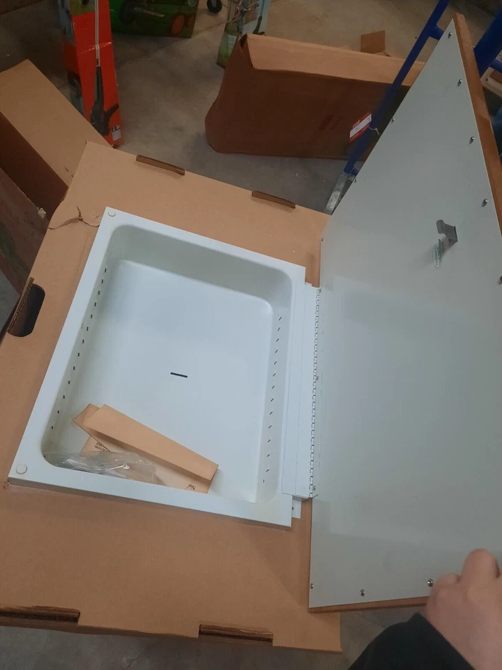 Медовый дубовый медицинский шкаф для ванной NuTone Scovill, ВИНТАЖНЫЙ (D-115) FS - Изображение 2 из 4