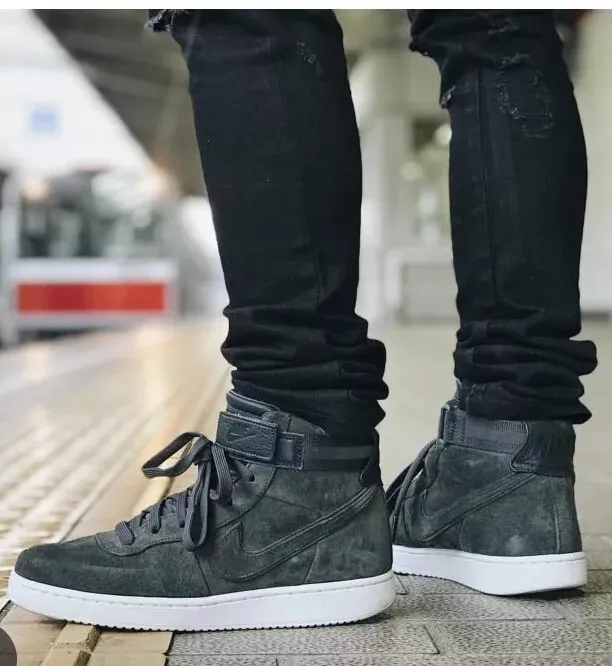 Nike vandal john elliott deals