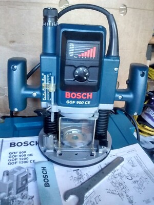BOSCH GOF 900CE 1/4'' ZOLL VARIABLE GESCHWINDIGKEIT TAUCHFRÄSE 230V 900W
