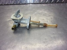 669 A SUZUKI SAVAGE BOULEVARD LS 650 S40 1997 OEM  FUEL PETCOCK