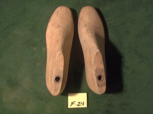 Pair Vintage Maple Wood Size 7-1/2 B FIREFLY GEBL Co Shoe Factory Last #F-24 - 第 1/6 張圖片