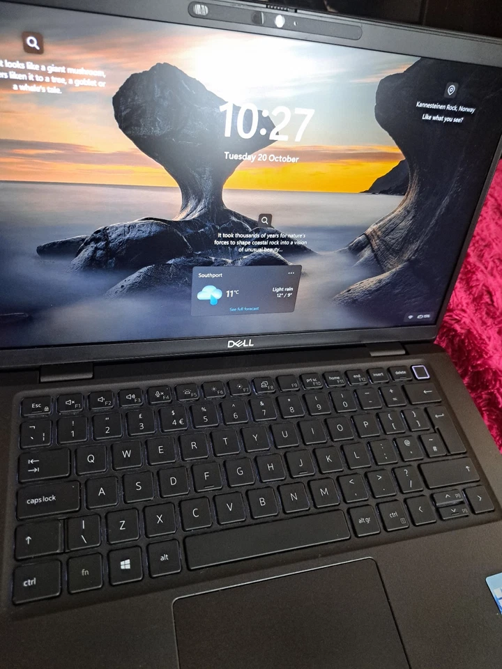 Dell Latitude 7320 · i5-1145G7 · 8GB · 240GB, photo 1 of 5