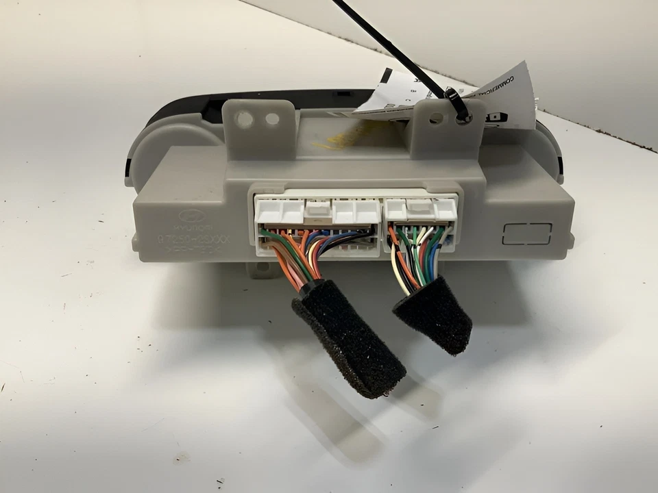 2010-2013 Hyundai Tucson A/C Heater Temperature Climate Control Automatic OEM - Изображение 2 из 3