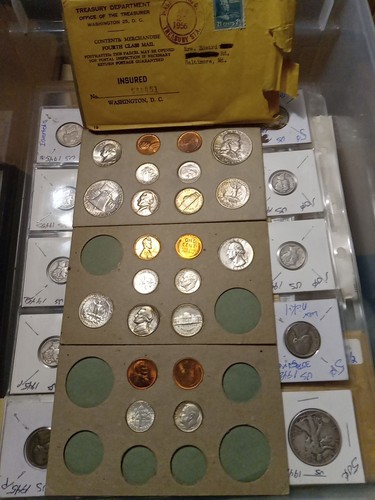 COMPLETE 1955 UNITED STATES DOUBLE MINT SET WITH ORIGINAL PACKAGE toned