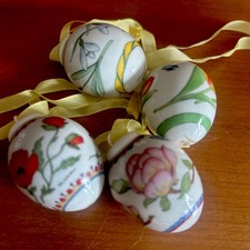 Hutschenreuther Ole Winter Ostereier Frühlingswiese 4 Eier Mohn Magnolie Tulpe