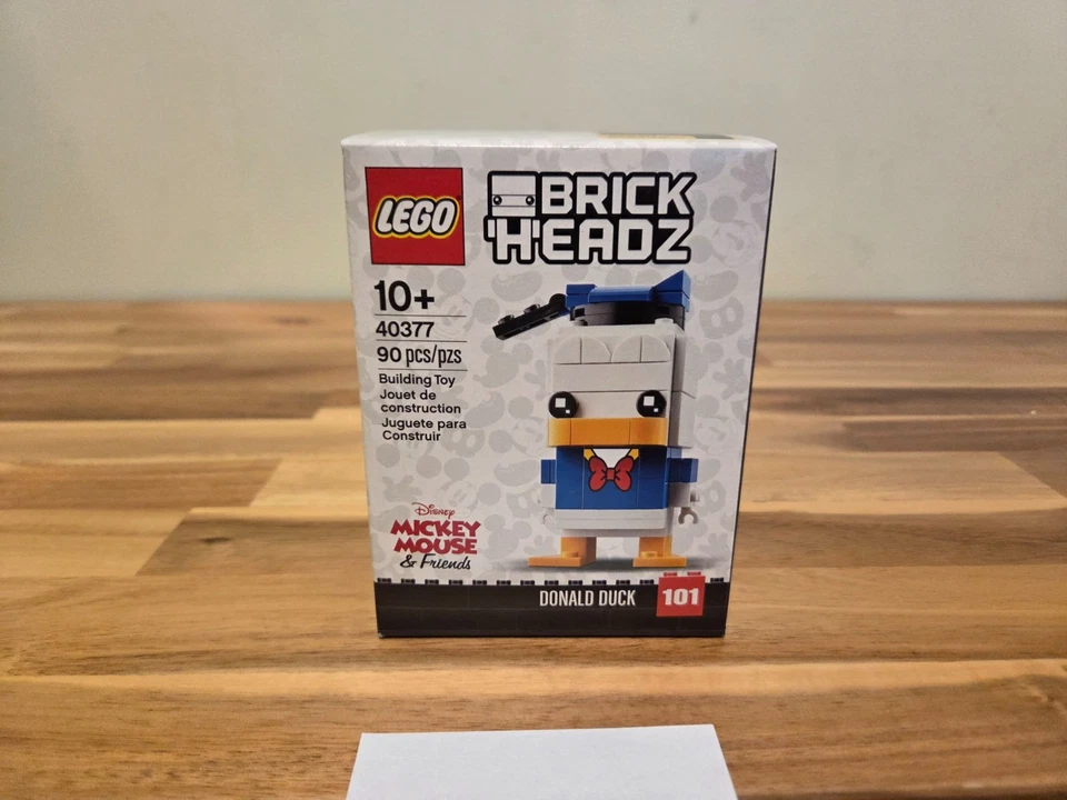 LEGO Disney Brickheadz Donald Duck 40377 Daisy Duck 40476 Pluto And Goofy 40378 - Image 2 of 4