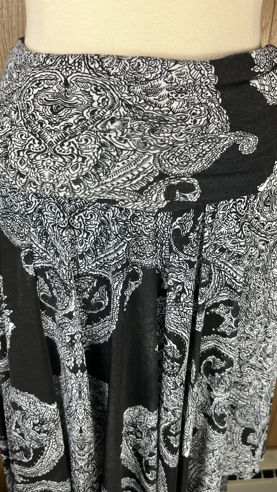 INC International Concepts (Sz PM) Pull On Skirt Liquid Handkerchief Hem Black - Image 2 of 4