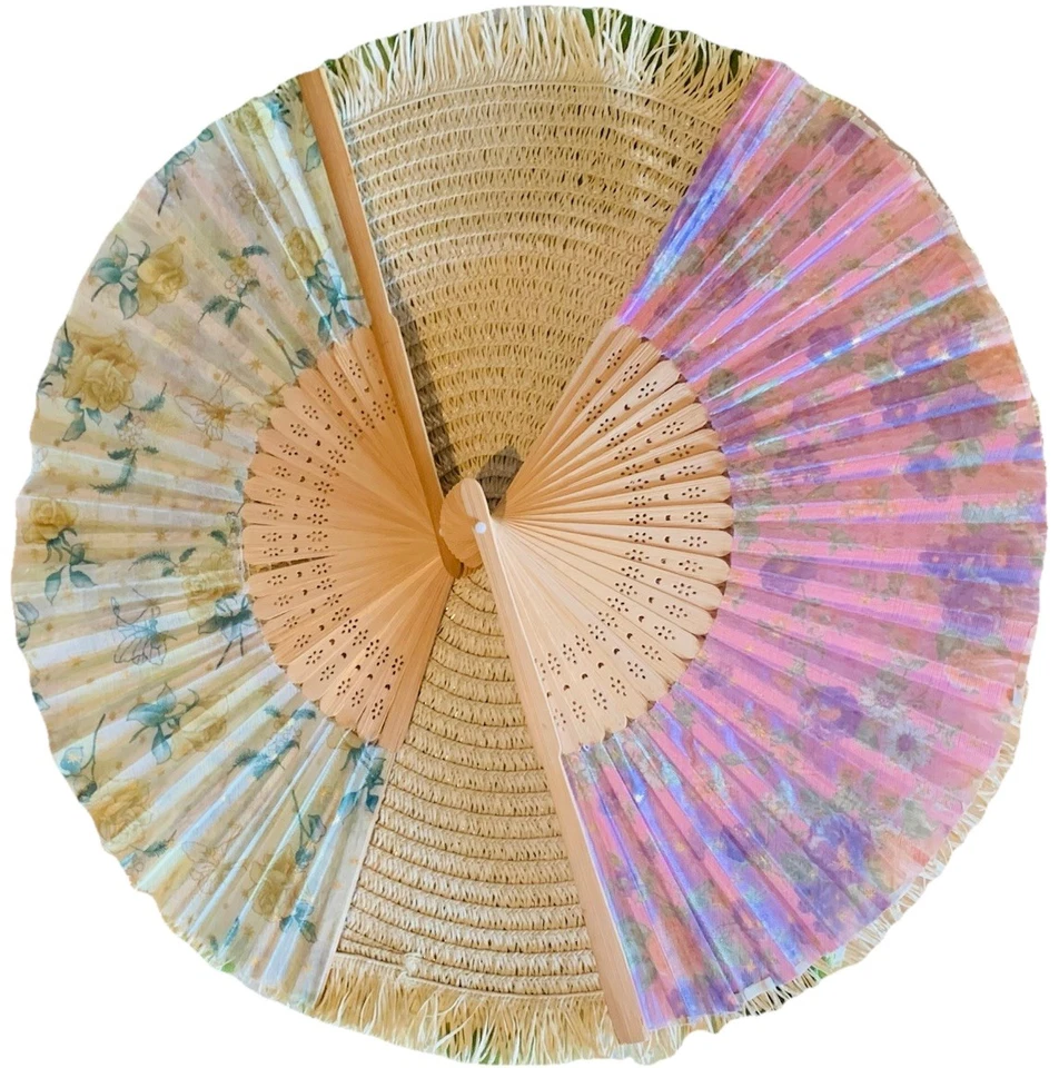 🪭 Par de ventiladores de mano plegables florales vintage - costillas de bambú, tela transparente y perla Foto 4 de 4