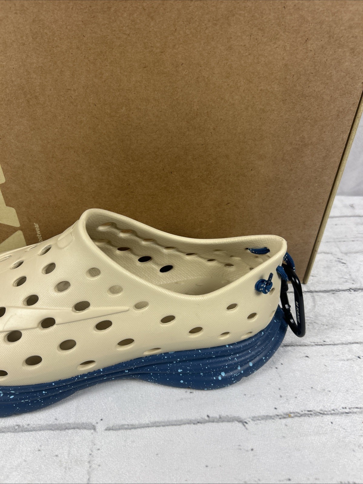 Kane Footwear Revive Recovery Shoe Tan Radiance Blue speckle Mens Size 13