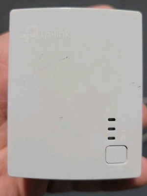TP-Link TL-PA4010 AV600 Powerline Adapter weiß Ethernet 0,06A UK Wandstecker