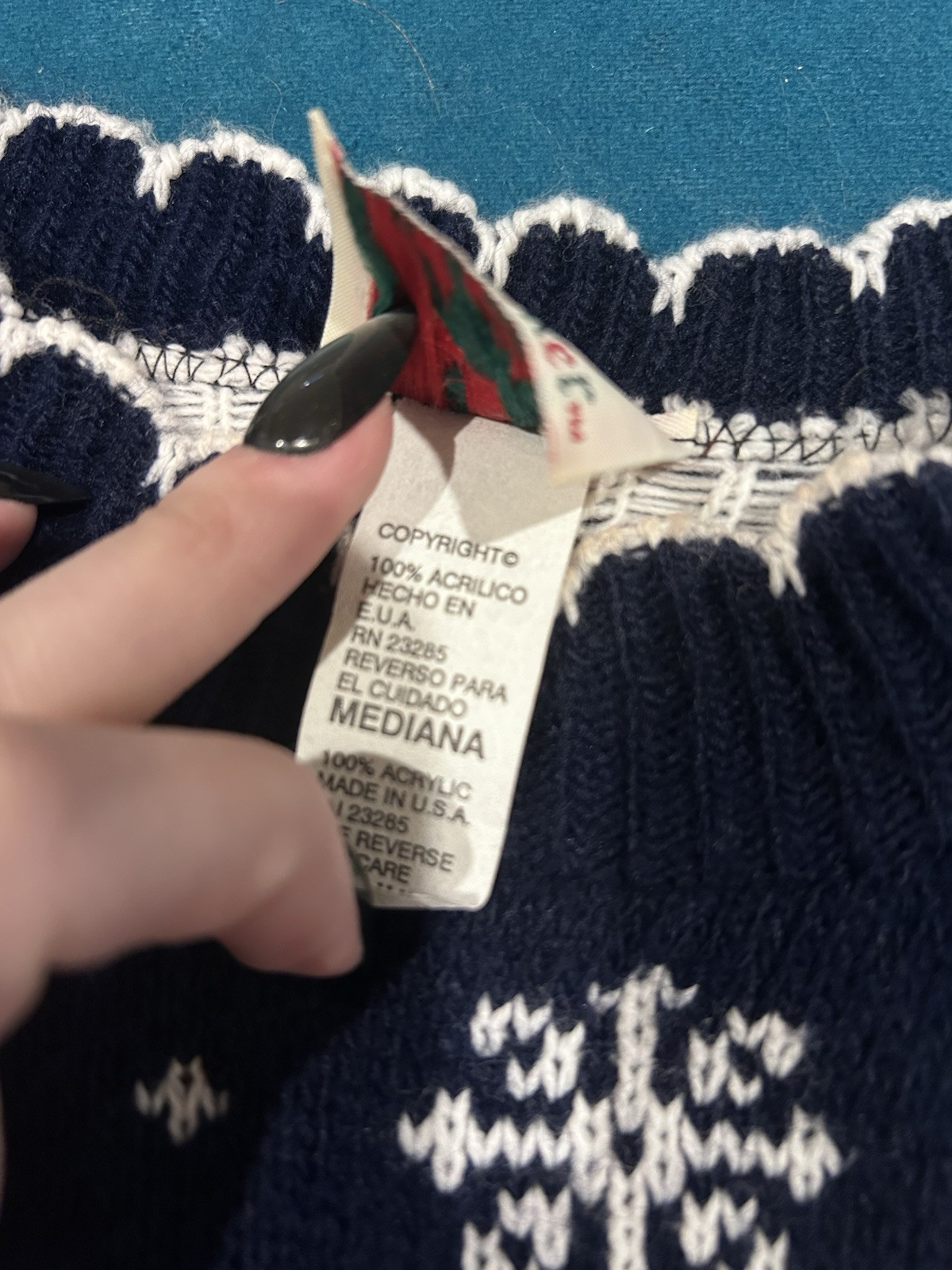 vintage nutcracker sweater. medium - image 3