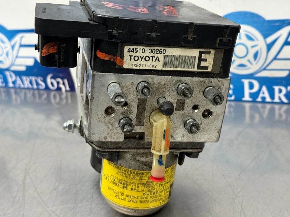 2009 Lexus GS450H Abs Pump w/ Actuator 44510-30260 - 126k - TESTED - Image 2 of 4