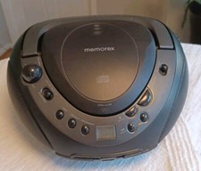 Memorex MP8806 Portable CD Player and AM/FM Radio works see video 
