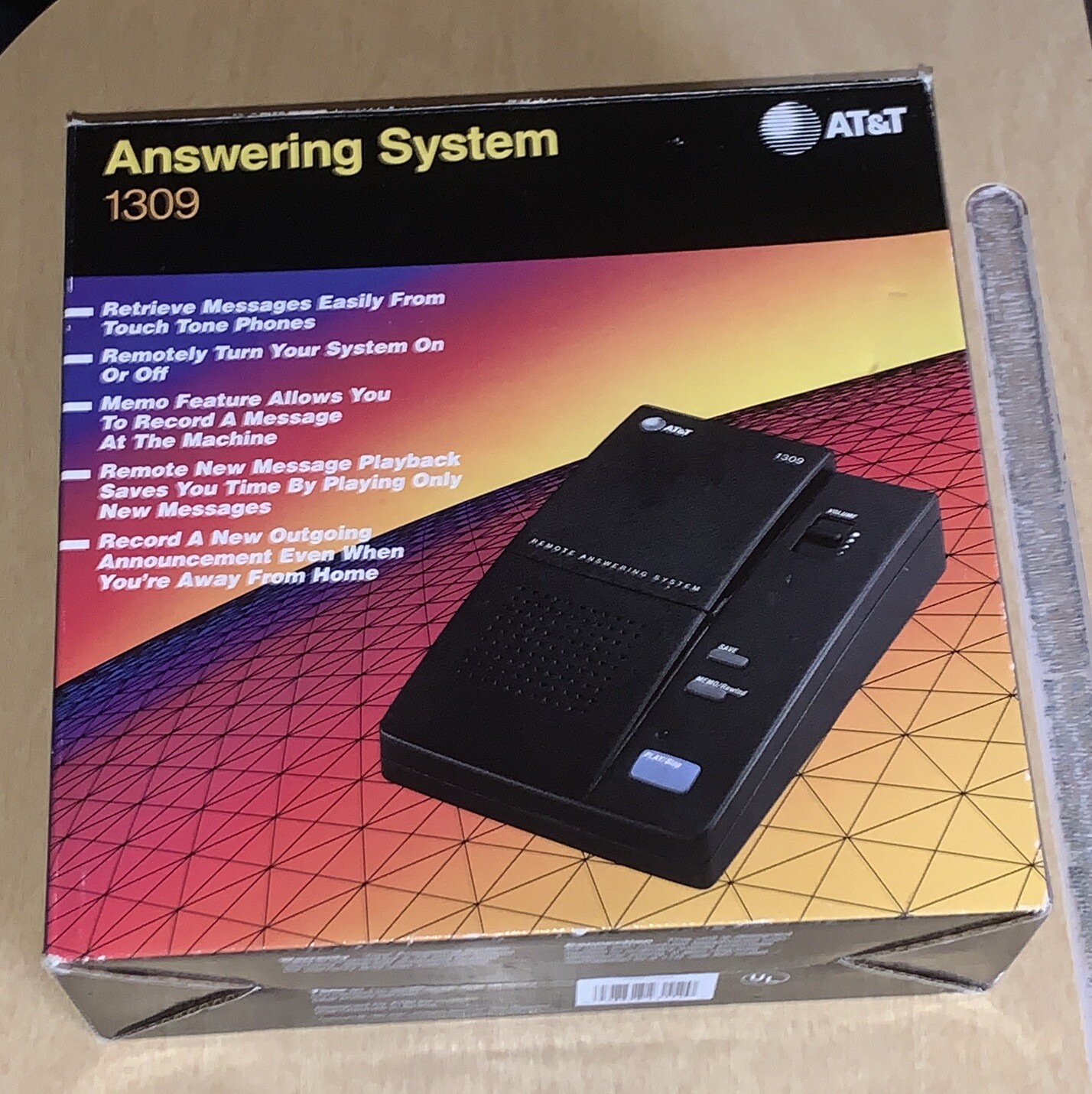 AT&T 1309 Phone Remote Single Microcassette Answering System Machine
