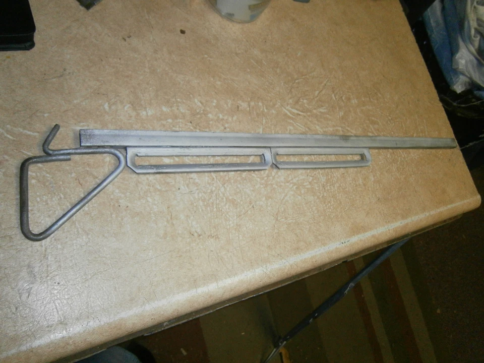 Studebaker 303228 1953-61 C-Body Cars Coupe Hawk - Image 2 of 2