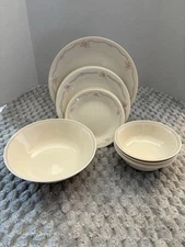 Vintage Corelle by Corning English Breakfast Dinnerware Set 17-PC 