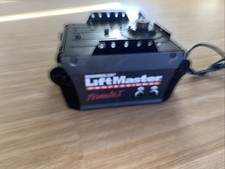 Liftmaster 2280R Belt Drive Garage Door Opene...
