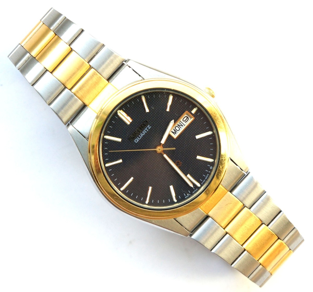 RARE SEIKO SQ QUARTZ MEN'S WRIST WATCH REF 5Y23-826W | eBay