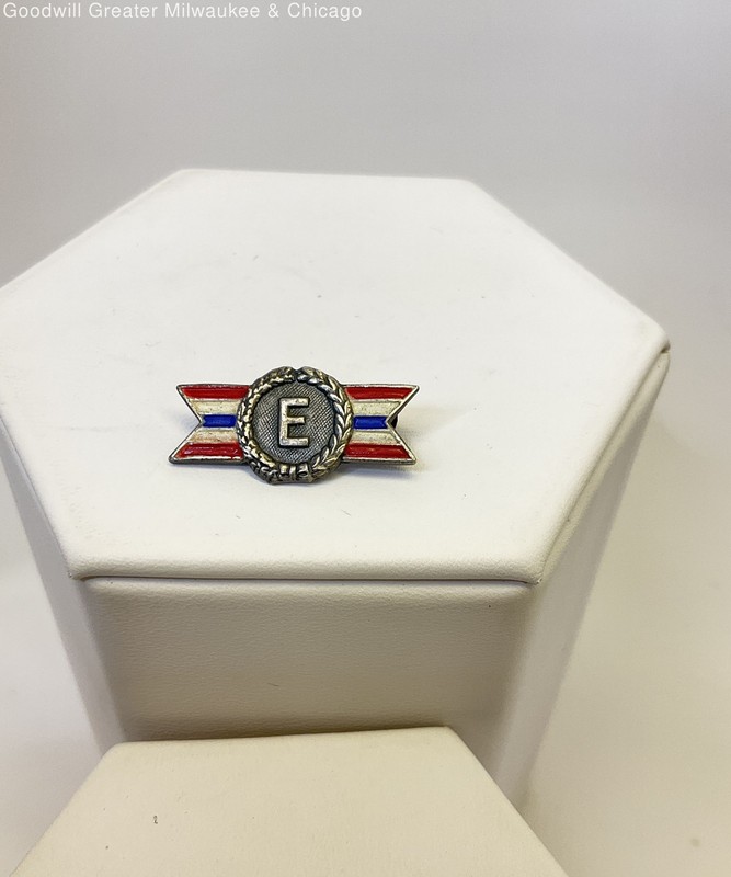 Coro Enamel Army Navy Production Award Lapel Pin 2.2g