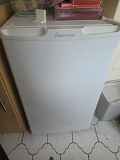 Fridgemaster Under Counter Freestanding Fridge Ice Box White (Parts Working)
