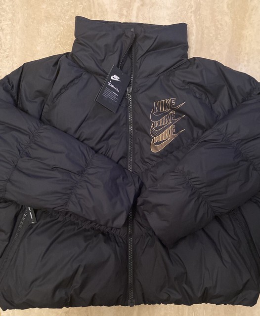womens black nike puffer jacket