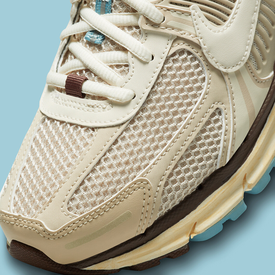 Women's Nike Air Zoom Vomero 5 Oatmeal Pale Ivory Sail
