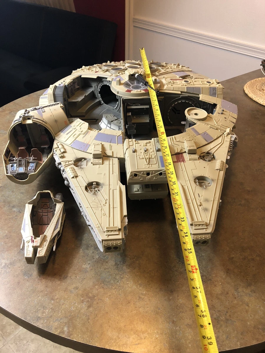 Star Wars Faucon Millenium Legacy (Hasbro 2008)