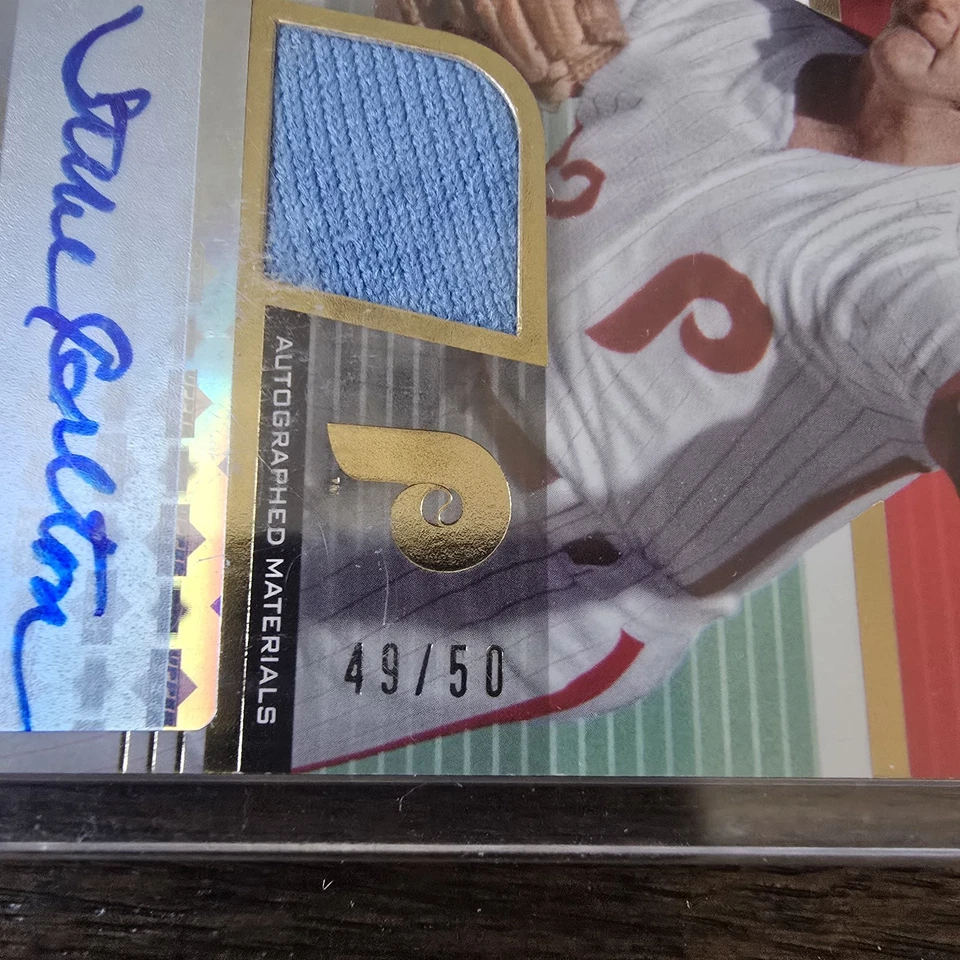 2004 Upper Deck Ultimate Steve Carlton Auto & Pants Card 049/50 - Image 3 of 3