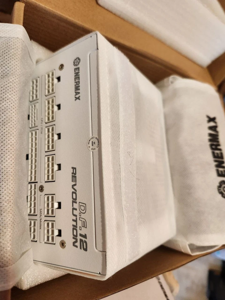 Enermax Revolution D.F. 12 SFF ATX Power Supply - Image 3 of 4