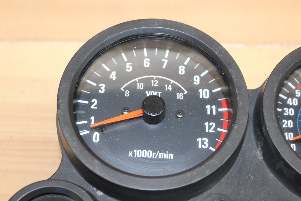 84-86 Kawasaki ZX900 Ninja Instrument Cluster Speedometer