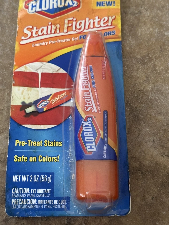 (1) New Clorox 2 Stain Fighter Pre-Treater Precision Pen for Colors (2 oz) - Image 2 of 3
