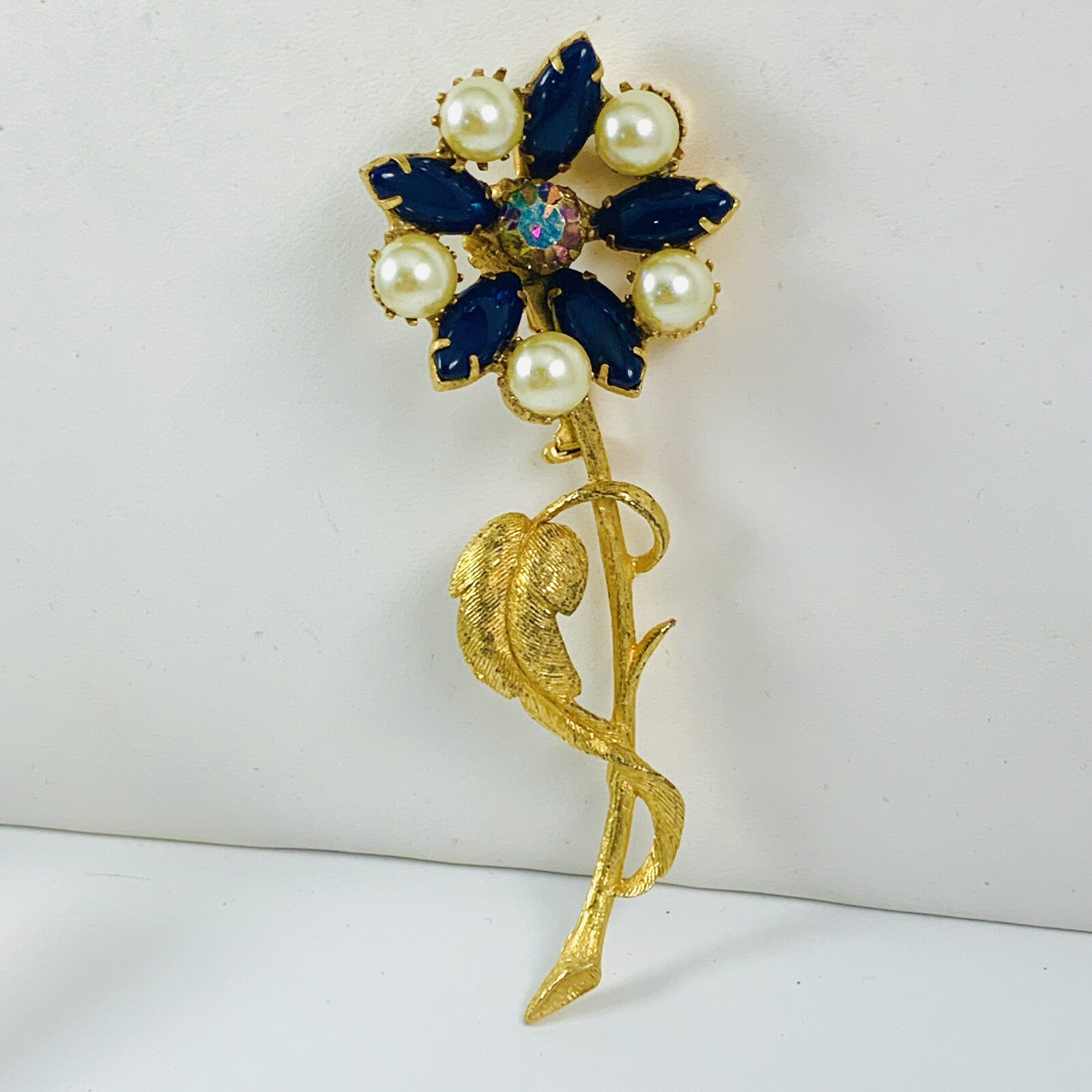 Vintage Rhinestone Flower Brooch with Faux Pearl Cabochon and Long Stem