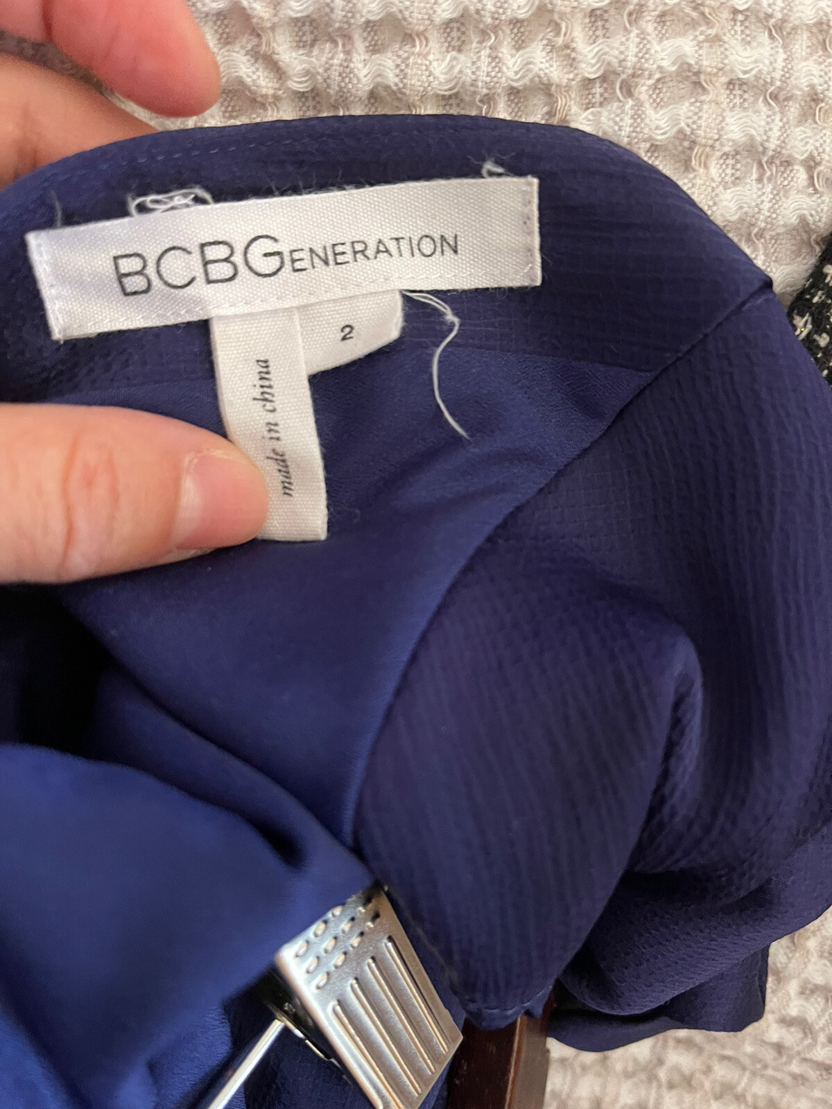 BCBGeneration Midnight Blue Open Back Ruffle Slee… - image 6