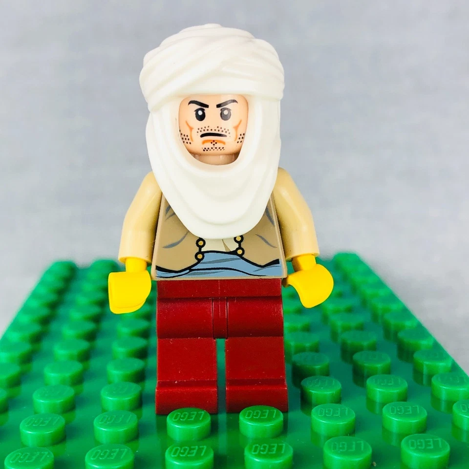 LEGO PRINCE of PERSIA Minifigure lot Alamut Merchant and Dastan Torso - Image 3 of 4