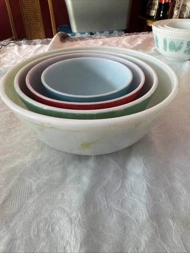Vintage Pyrex Primary Colors Mixing Bowls Set Of 4 -401,402,403,404