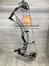 Used Hoyt Ventum 33 Wilderness Right Handed 70#