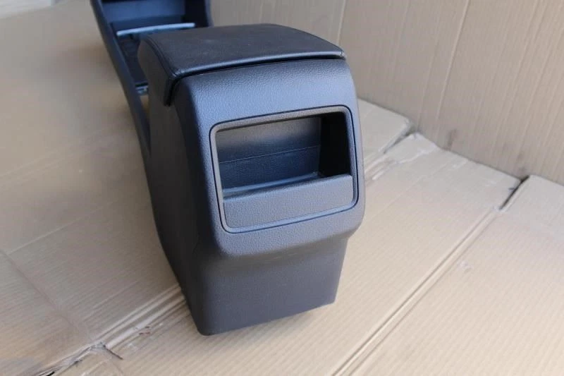 2017 VOLKSWAGEN PASSAT FLOOR CENTER CONSOLE TITAN BLACK 561864089 Foto 4 de 4