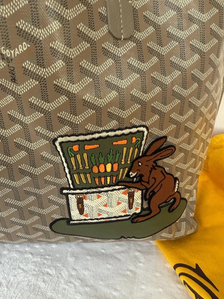 Goyard Goyardine Greige Anjou PM Embroidered Bunny Khaki Bag Palladium Hardware - Image 2 of 4