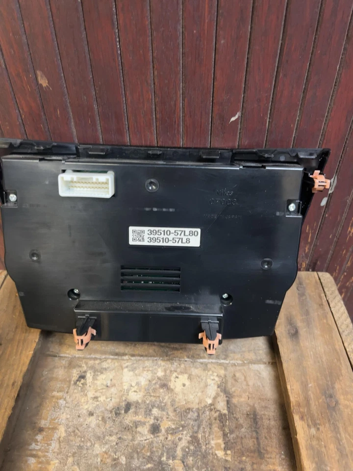 Suzuki Kizashi 2010-13 climatizador calefacción control aire acondicionado sin asientos térmicos OEM3951057L80GMM Foto 2 de 3