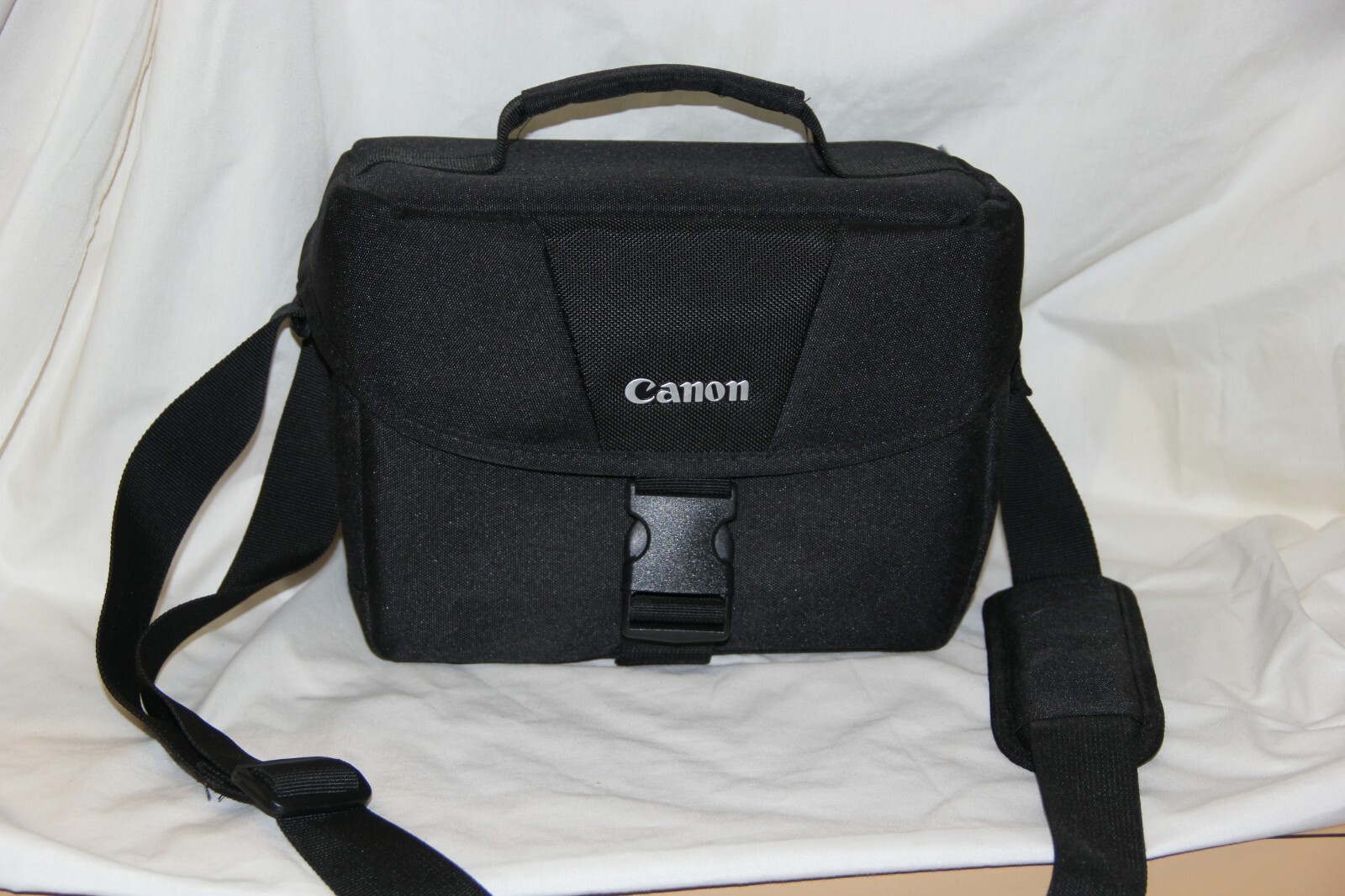 Canon Camera 100ES Shoulder Bag, Black Camera Storage, Lens Storage eBay